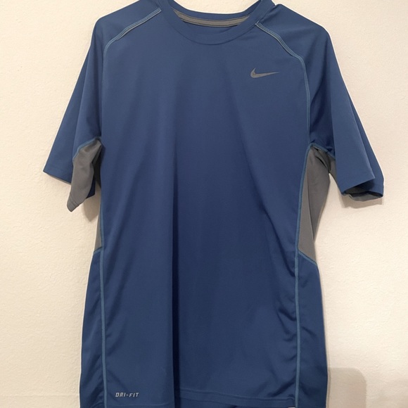 MENS NIKE DRI-FIT SHIRT - Picture 1 of 2
